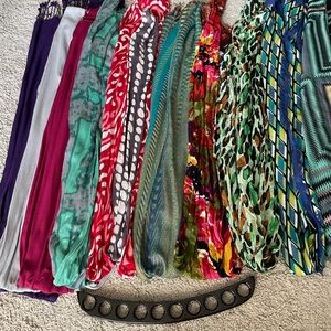 10 scarves and scarf hanger